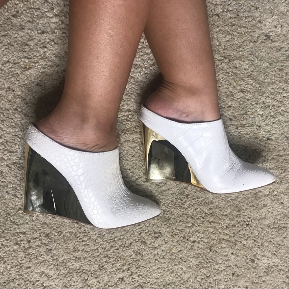 Shoes - Picture 3 of 3